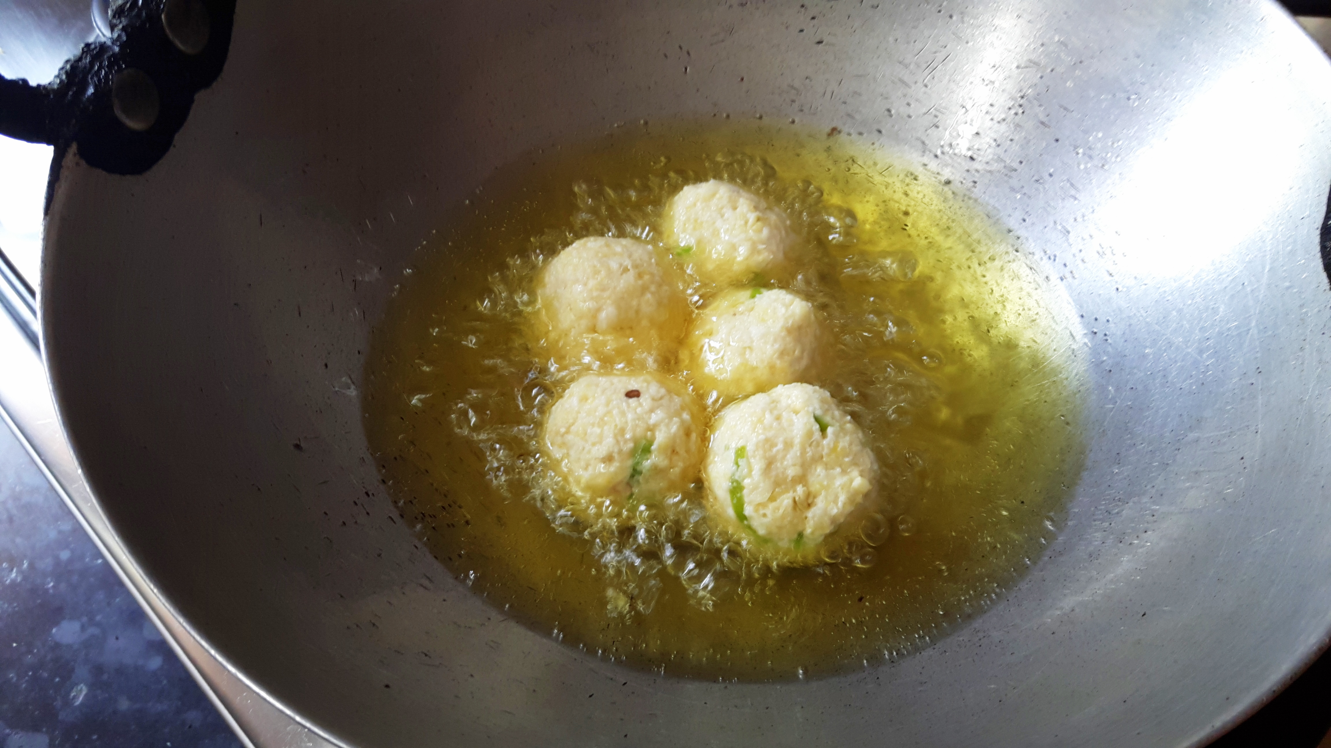 deep fry the kofta (ball)