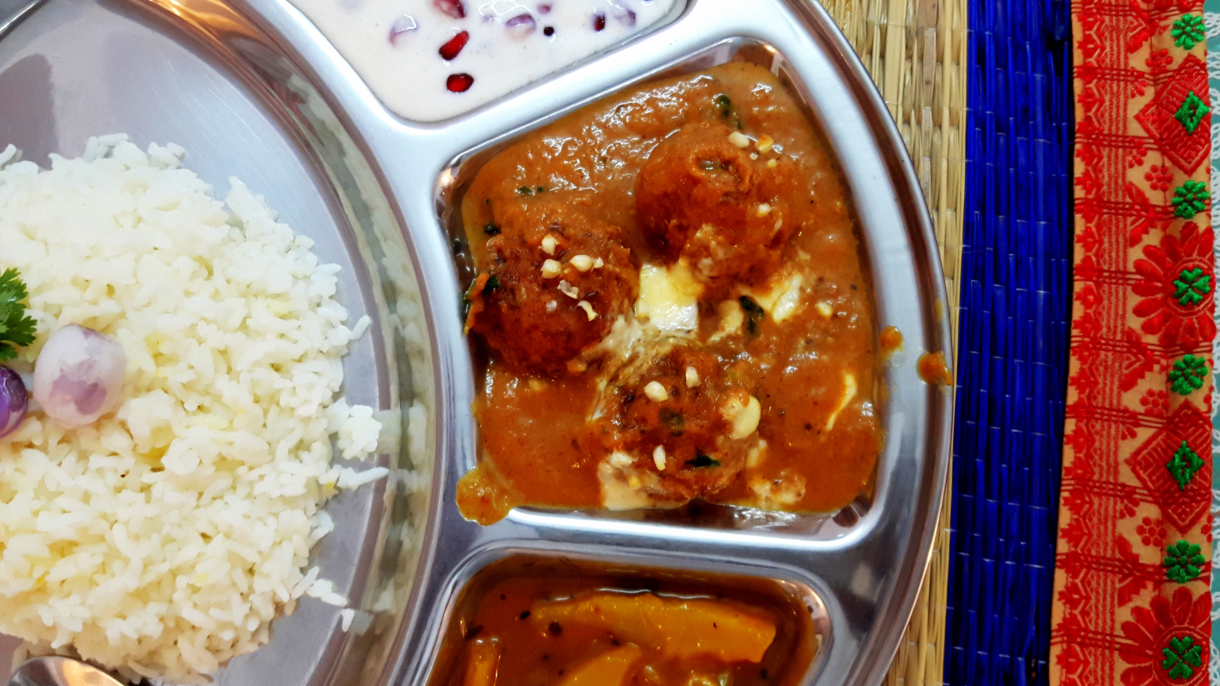 Baby corn kofta curry