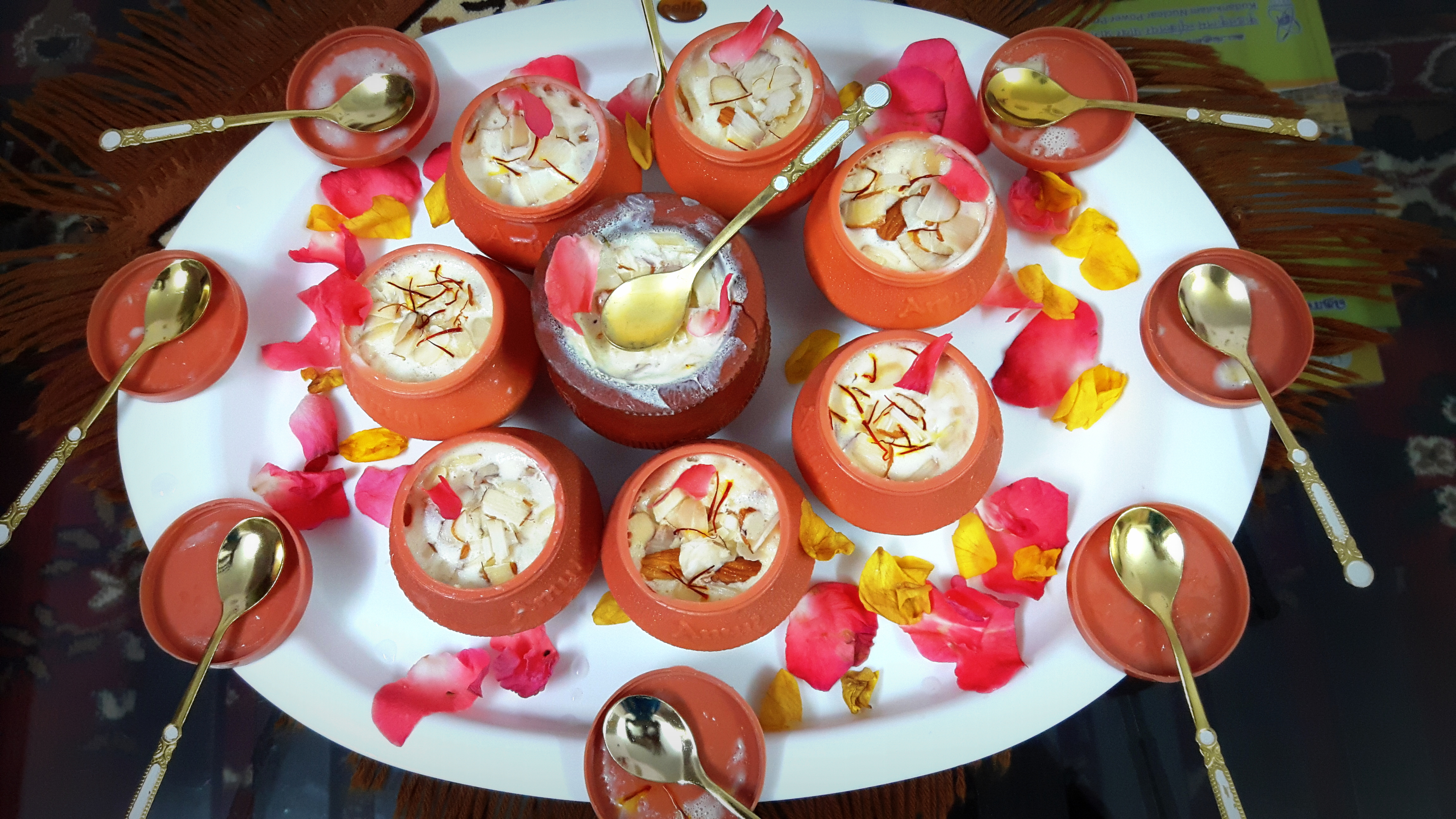 Kesar elaichi kulfi (saffron cardamom kulfi)