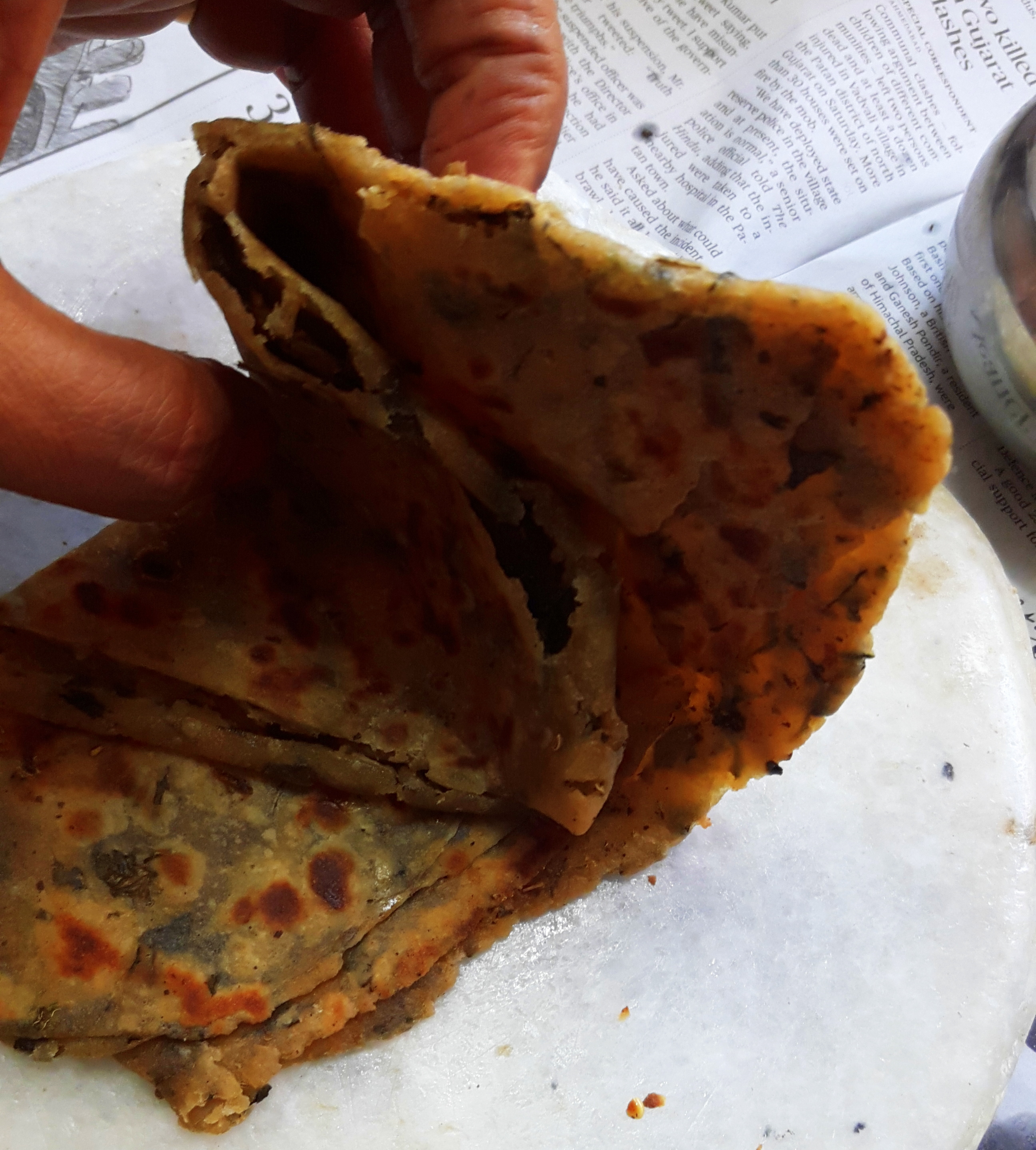 clapping the paratha