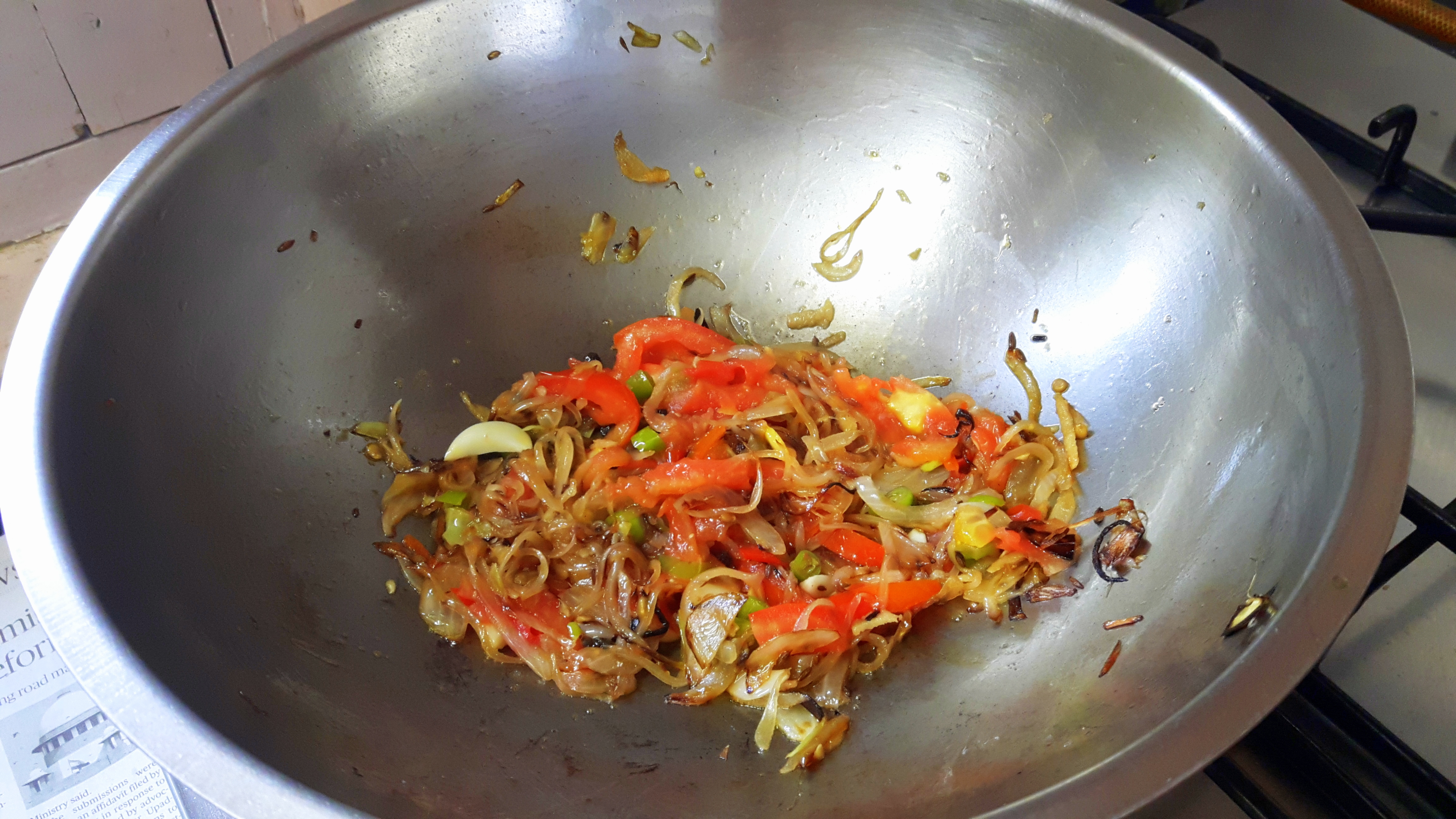 add green chili, ginger, garlic and tomato