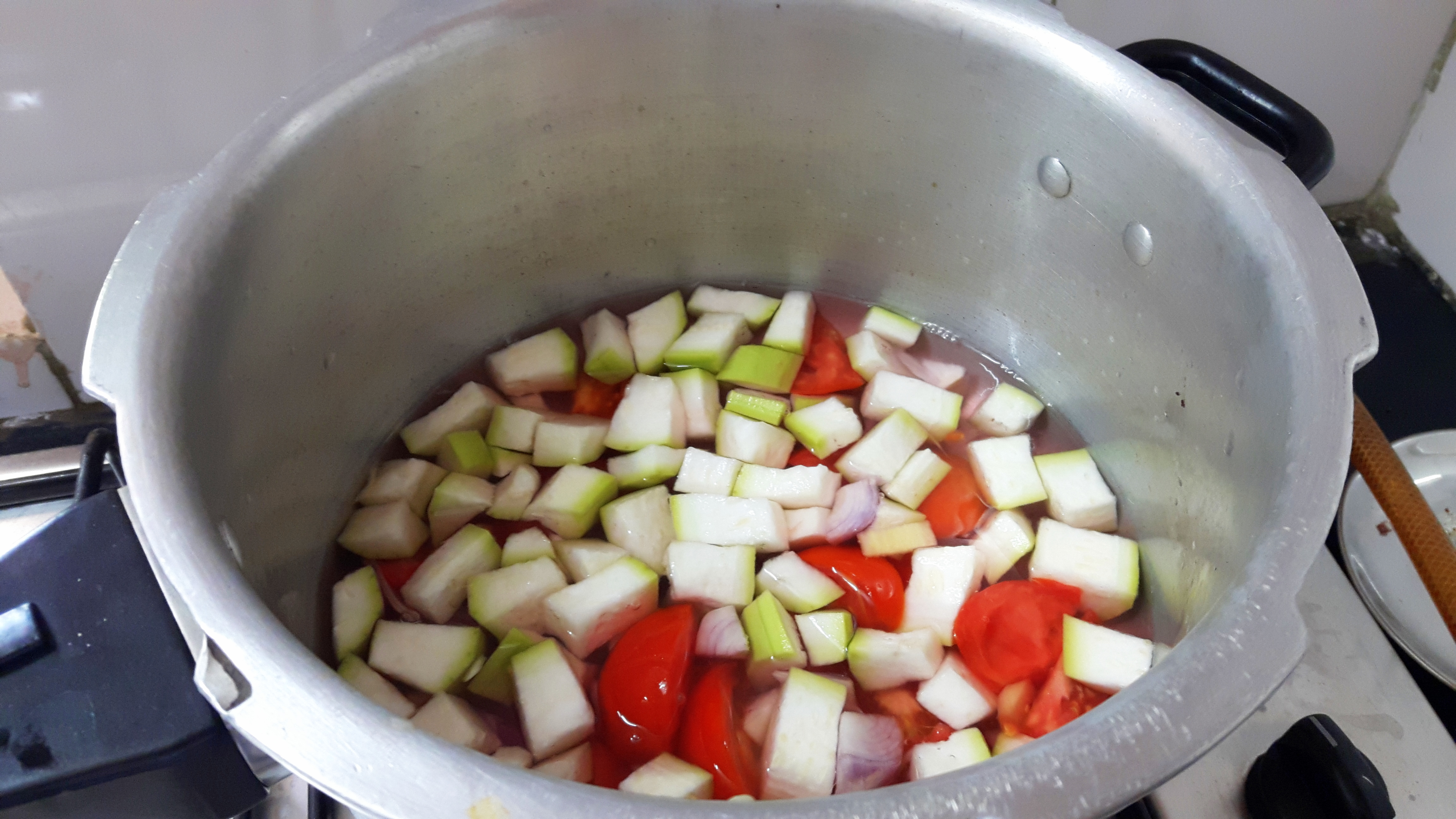 place cooker on maximum heat