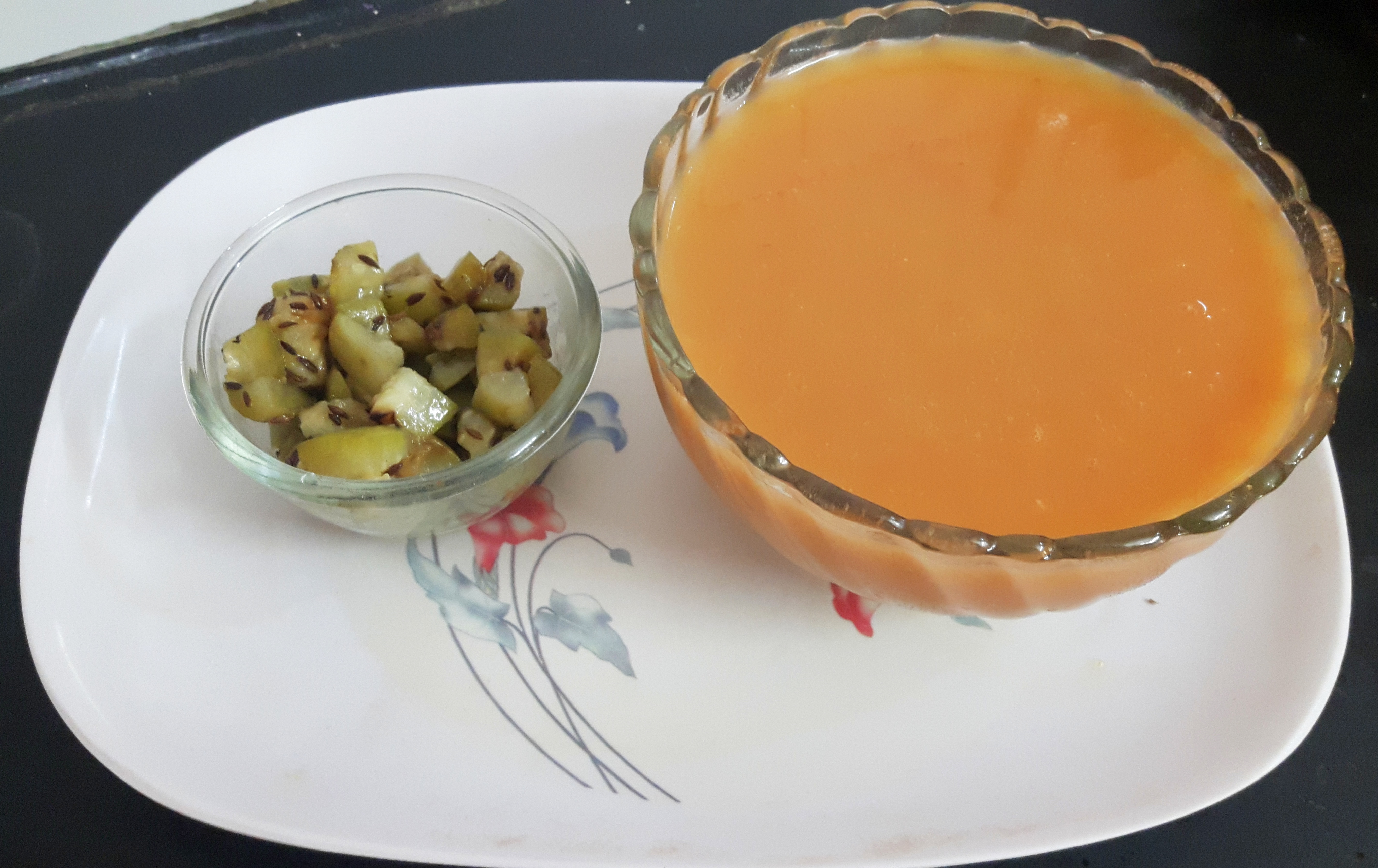 soup and fried lauki