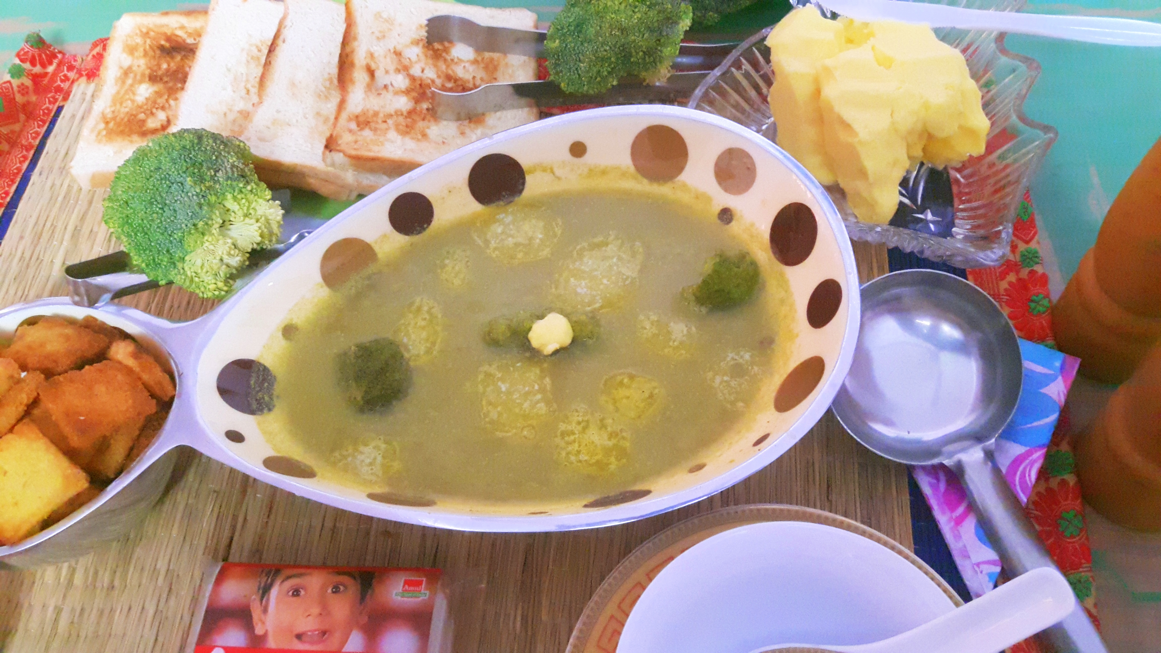 Verdant broccoli soup