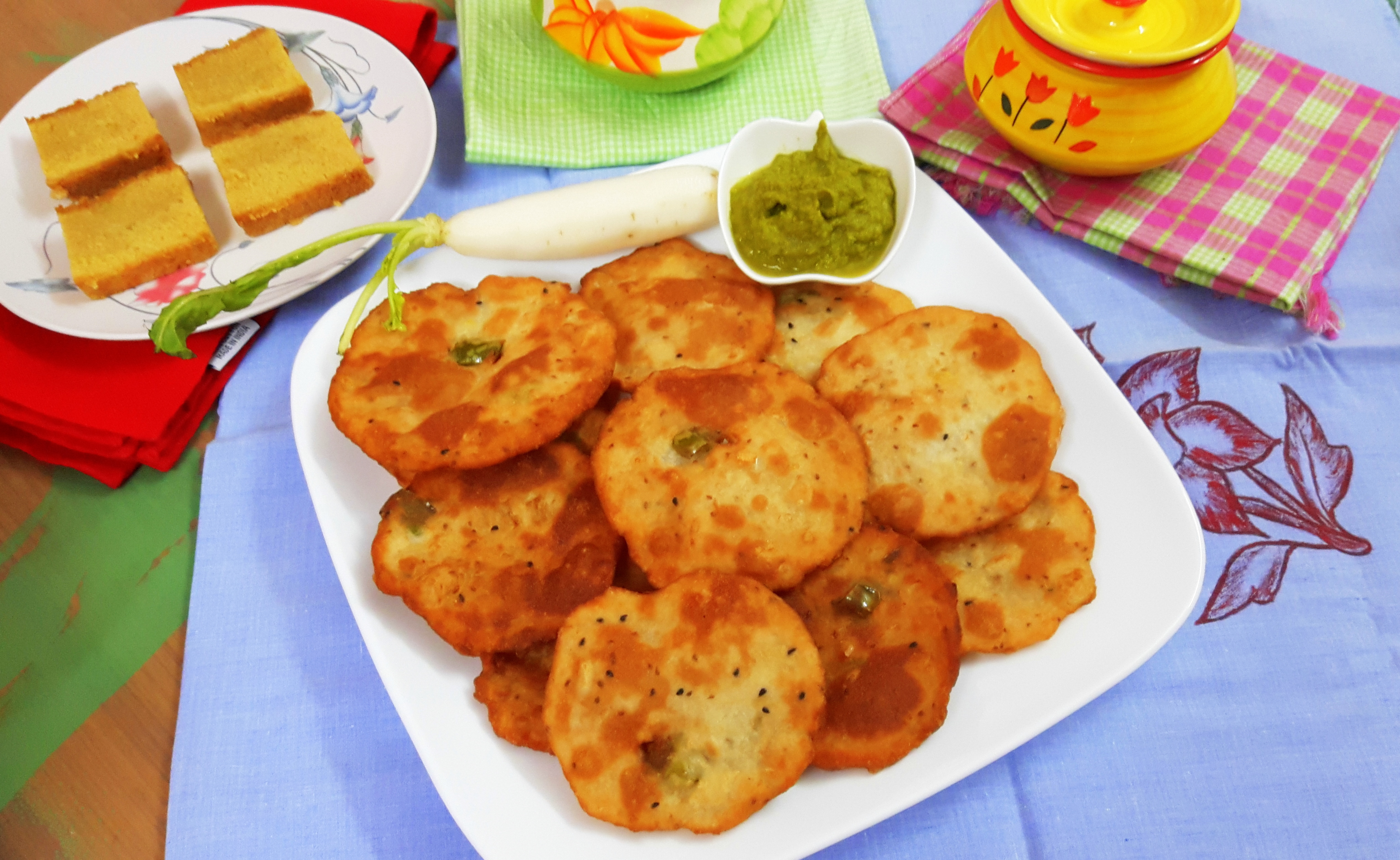 Murauri (radish poori)