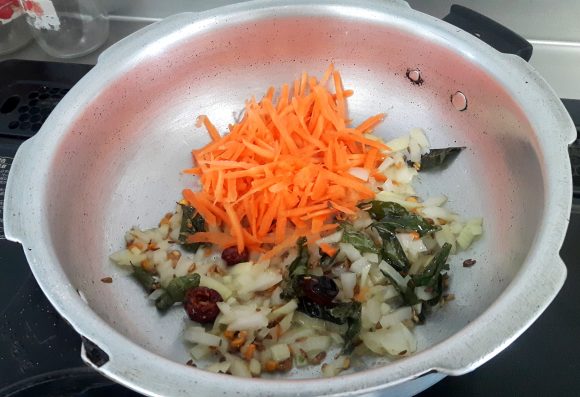 Bitter Gourd (Karela) Leaf Fried Rice – Indian Cooking Manual