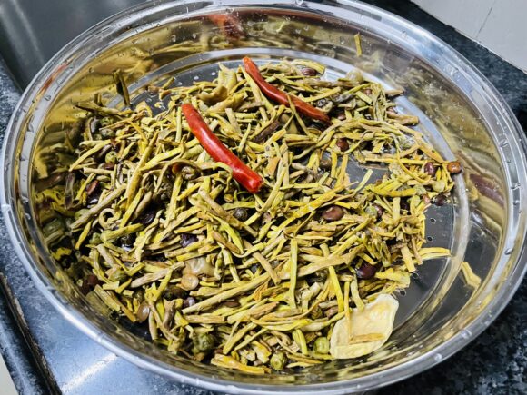 Again clean soaked ker-sangri,