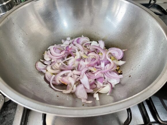 Add onion