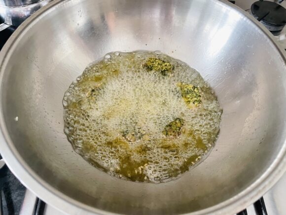 deep fry till it becomes golden brown on both sides