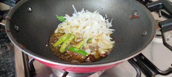 Add cabbage, tomato and peas in sequence