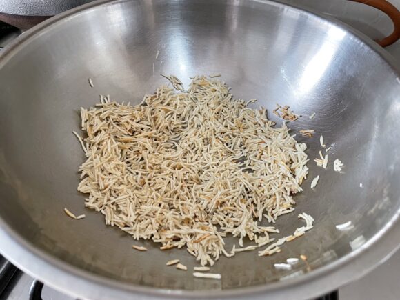 shallow fry jave on low flame until golden in colour