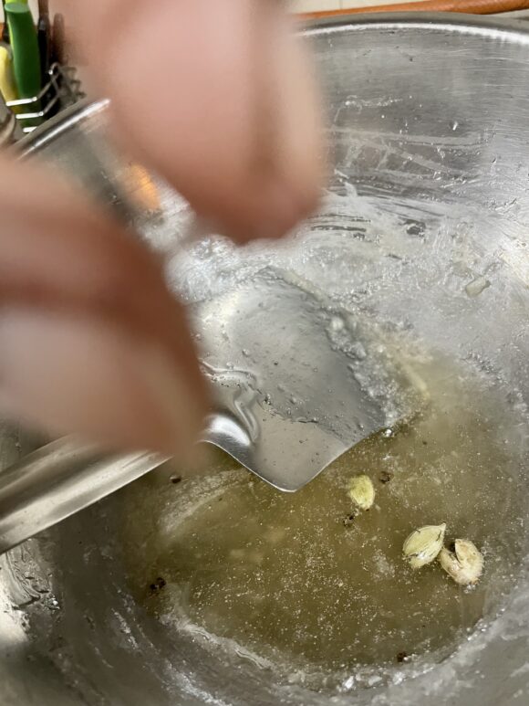 make sugar syrup (about 5-6 minutes)