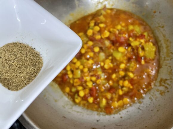 Put off the flame.Add garam masala powder and ghee;