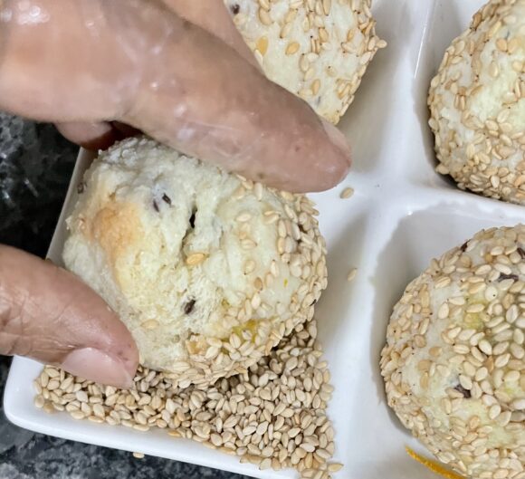 Make it round ball shape,