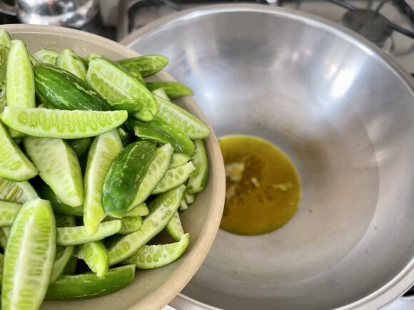 add pinch of turmeric powder and chopped kundru