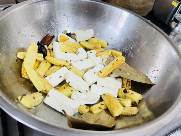 take out fried baby corn and paneer