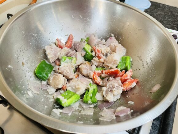 continue stirring and frying for couple of minutes
