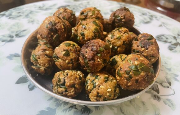 Fresh methy leaves Muthiya is ready (outer crispy layer with sesame seed looks really awesome as there is pearl on it)