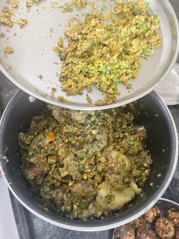 sprinkle 2 pinch of salt, turmeric powder, garam masala powder, and all (left out) stuffing