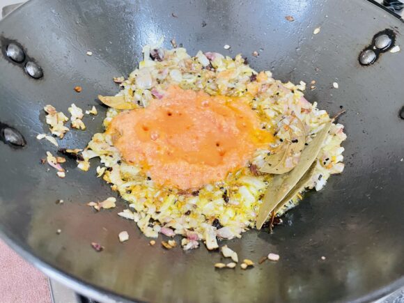 add ground tomato and ginger paste