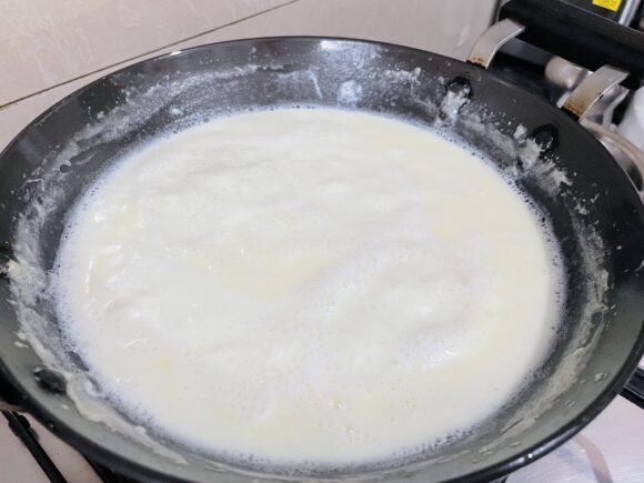 add sugar, stir continuously