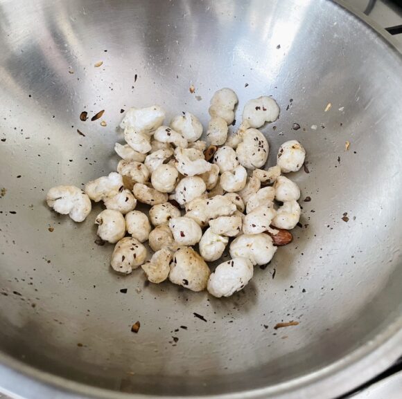 fried Fox Nuts