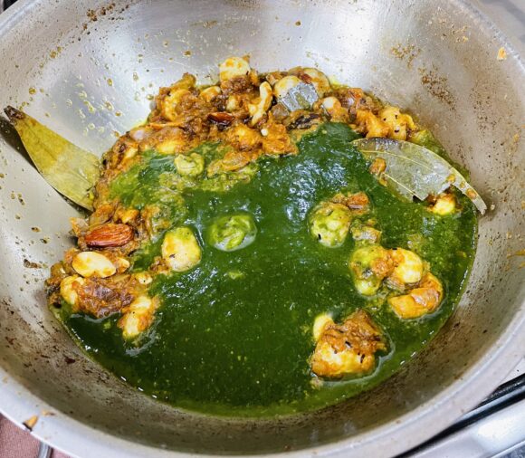 add Palak paste